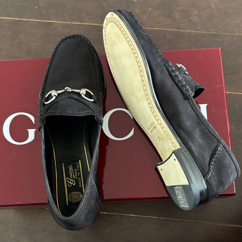 Gucci Women’s Black Suede Horsebit Slip-On Loafers - Picture 8 of 12